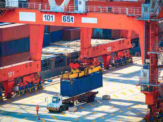 marine-port